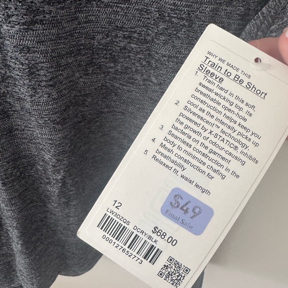 lululemon athletica Women’s Charcoal Tee - Picture 4 of 4